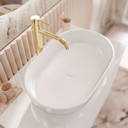 AURORA GOLD80, pakabinamas vonios baldų komplektas su LED veidrodžiu, ovaliu praustuvu ir auksiniu maišytuvu, baltas blizgus 5