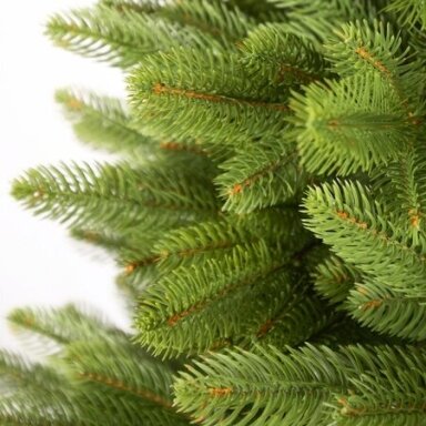 Dirbtinė Kalėdų eglutė Skandinaviška 100 % PE 220 cm – natūraliai atrodanti