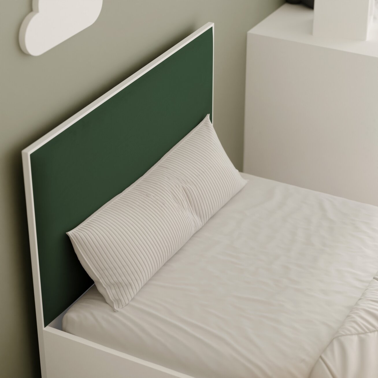 Lova su apmuštomis panelėmis ir grotelių rėmu SASHI 90x200 cm Putų čiužinys: taip, Spalvos: Royal 33 (tamsiai žalia), Spalva: balta 2