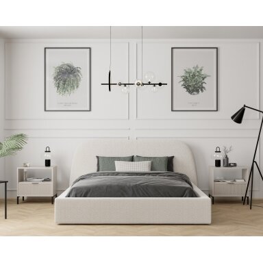 Minkšta lova CLOUD su mediniu grotelių rėmu ir patalynės dėže Spalvos: Gerra 10 (pilkai smėlinė), miegamoji dalis: 160x200 cm