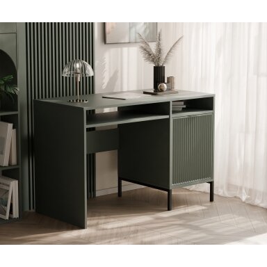 Modernus rašomasis stalas WAVE 120 cm ant kojelių Spalvos: Greenstone (žalia)