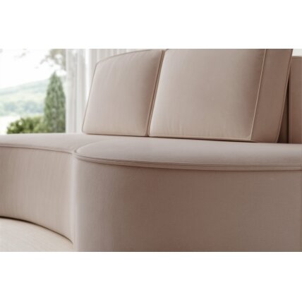 Svetainės minkšta sofa SOFIA su apvalintais šonais Spalvos: Riviera 16 (Pilkai smėlinė) 2 Svetainės minkšta sofa SOFIA su apvalintais šonais Spalvos: Riviera 16 (Pilkai smėlinė) 2