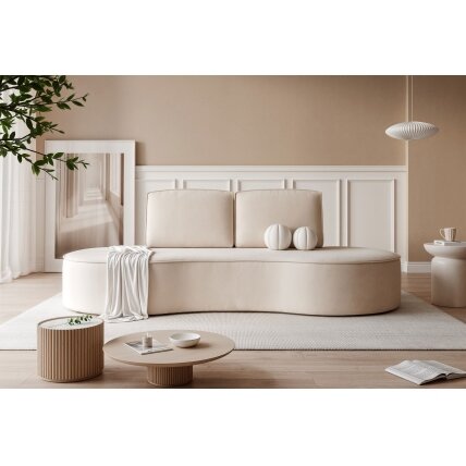 Minkšta sofa svetainei SOFIA su užapvalintais šonais Spalvos: Riviera 21 (Kreminė) 1 Minkšta sofa svetainei SOFIA su užapvalintais šonais Spalvos: Riviera 21 (Kreminė) 1