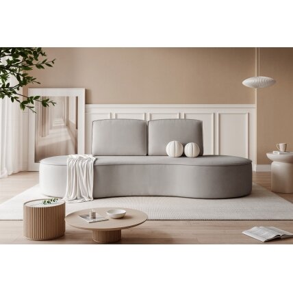 Minkšta sofa svetainei SOFIA su užapvalintais šonais Spalva: Riviera 91 (Šviesiai pilka) 1 Minkšta sofa svetainei SOFIA su užapvalintais šonais Spalva: Riviera 91 (Šviesiai pilka) 1