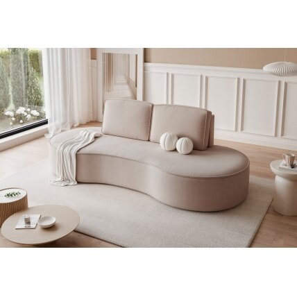 Svetainės minkšta sofa SOFIA su apvalintais šonais Spalvos: Riviera 16 (Pilkai smėlinė) Svetainės minkšta sofa SOFIA su apvalintais šonais Spalvos: Riviera 16 (Pilkai smėlinė)